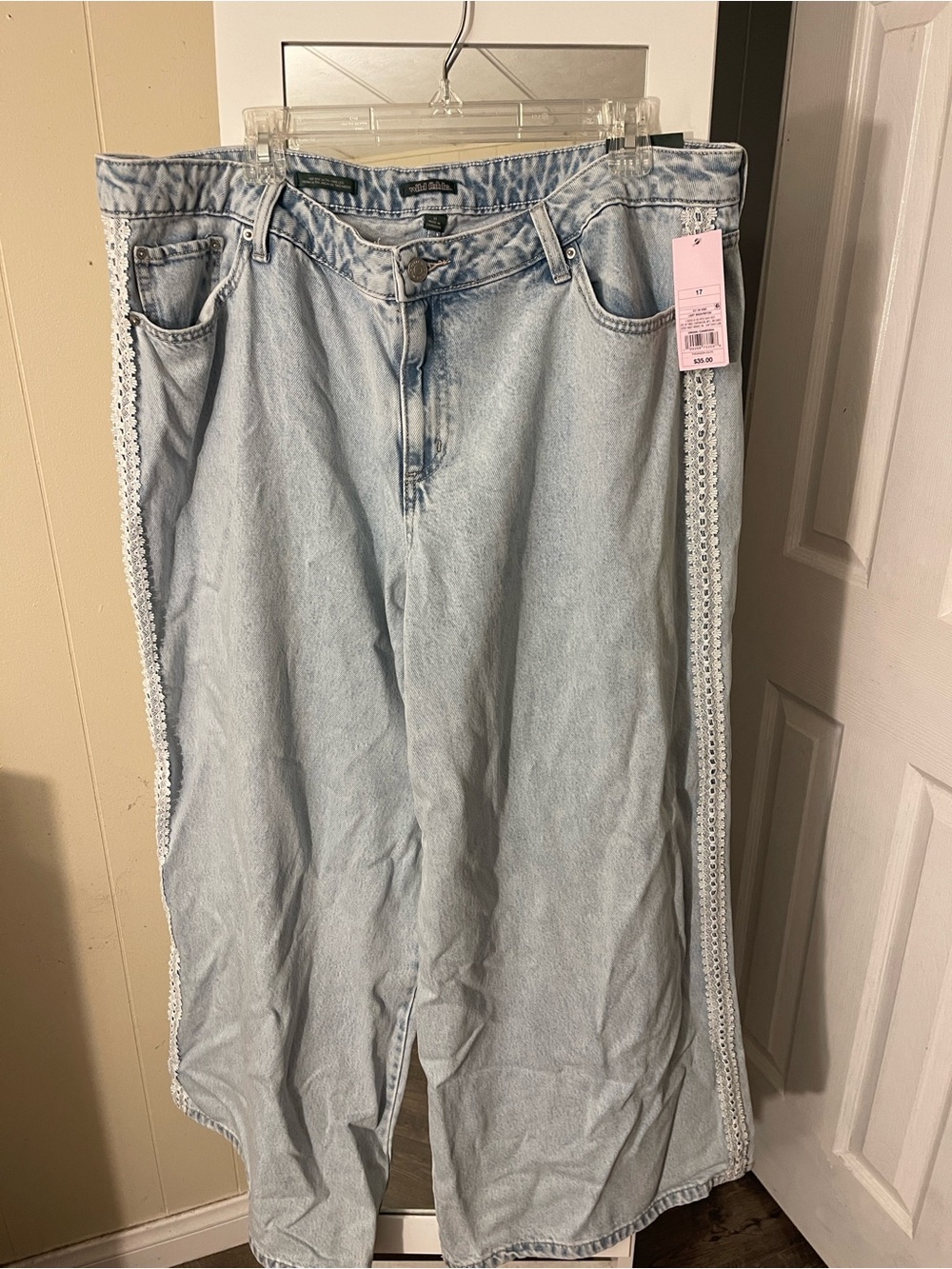 wild fable Light Wash Wide Leg Jeans with Side Lace Trim